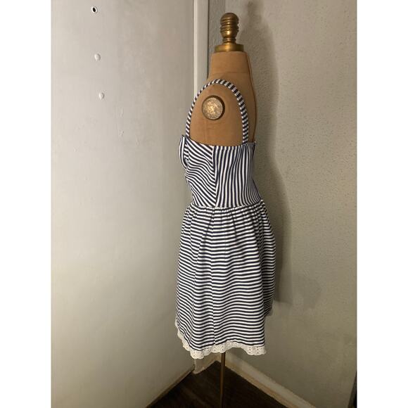 Trixxi Striped Bow Tie Lace Trim Nautical Pin Up Dress 9 Retrogirl Glam Cosplay - Picture 3 of 11